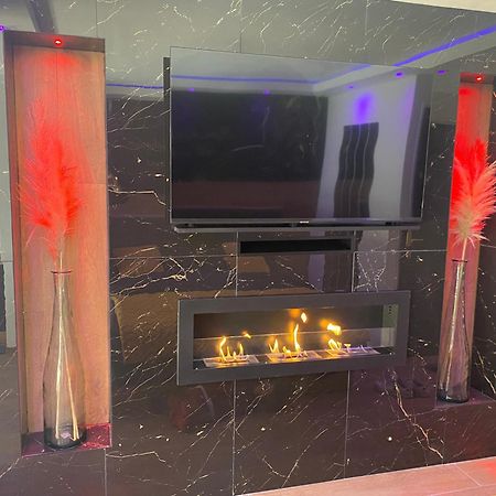 Loveroom - Spicy Love - Situee Entre Nice Et Cannes, Alpes Maritimes Villeneuve-Loubet Extérieur photo