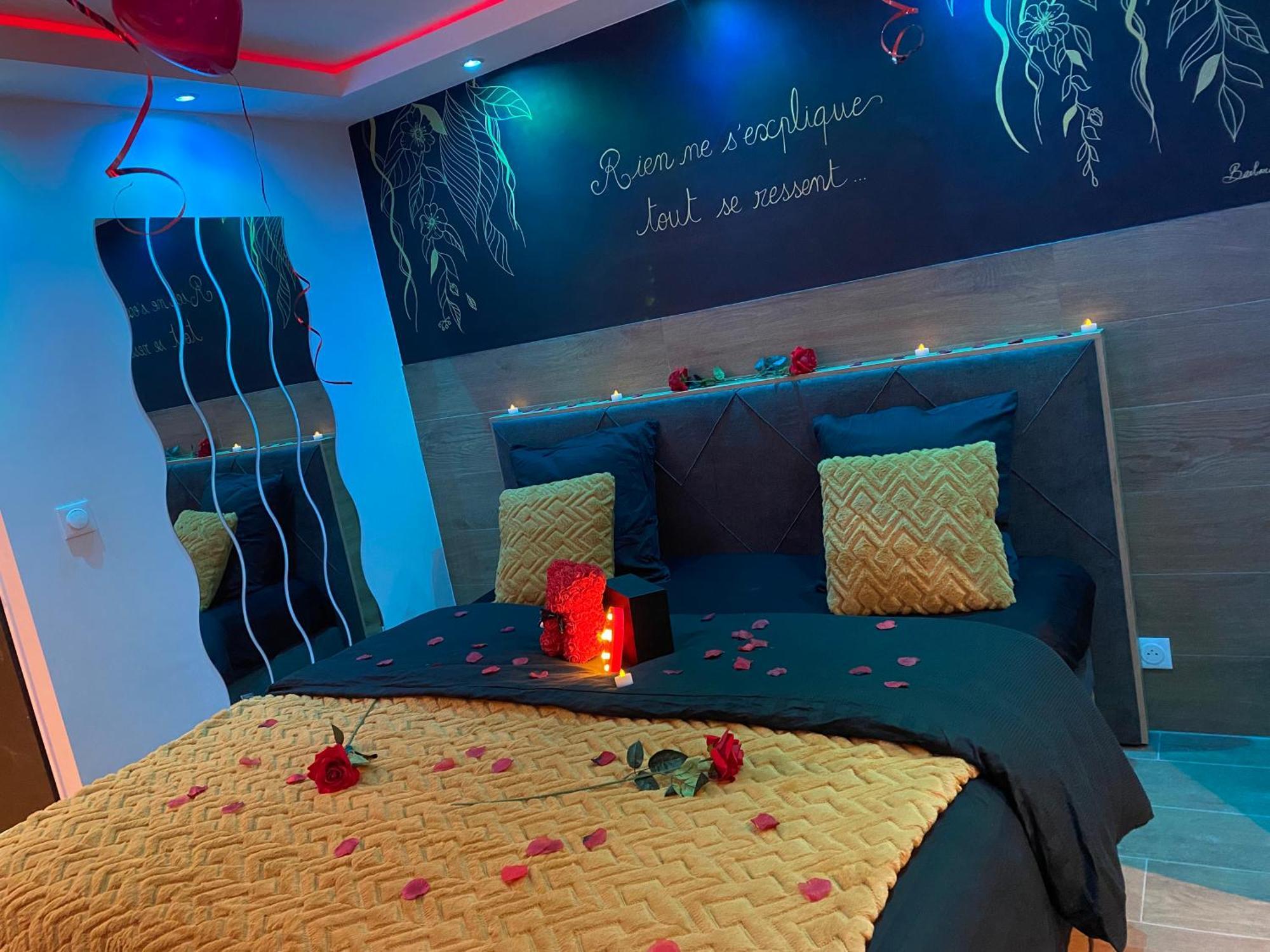 Loveroom - Spicy Love - Situee Entre Nice Et Cannes, Alpes Maritimes Villeneuve-Loubet Extérieur photo