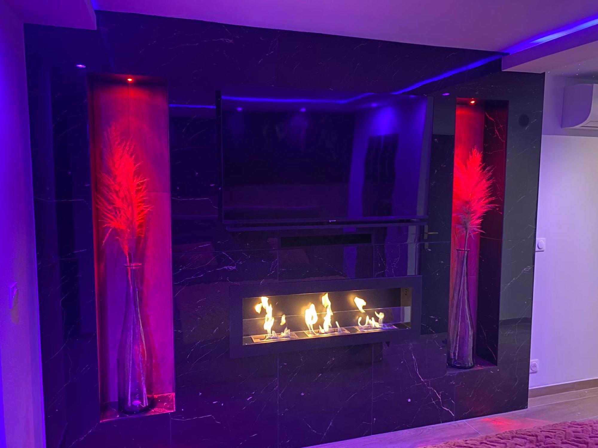 Loveroom - Spicy Love - Situee Entre Nice Et Cannes, Alpes Maritimes Villeneuve-Loubet Extérieur photo