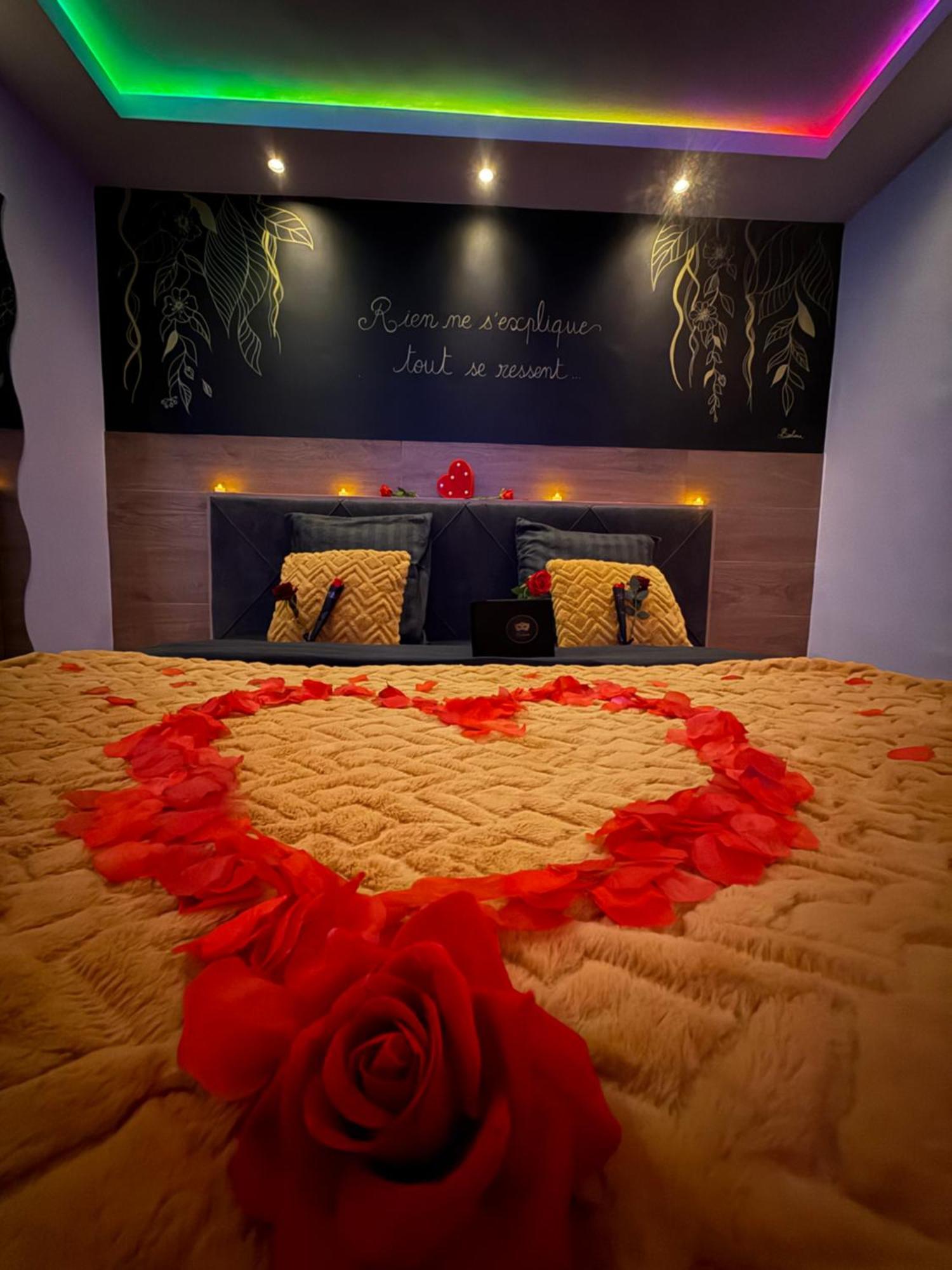 Loveroom - Spicy Love - Situee Entre Nice Et Cannes, Alpes Maritimes Villeneuve-Loubet Extérieur photo