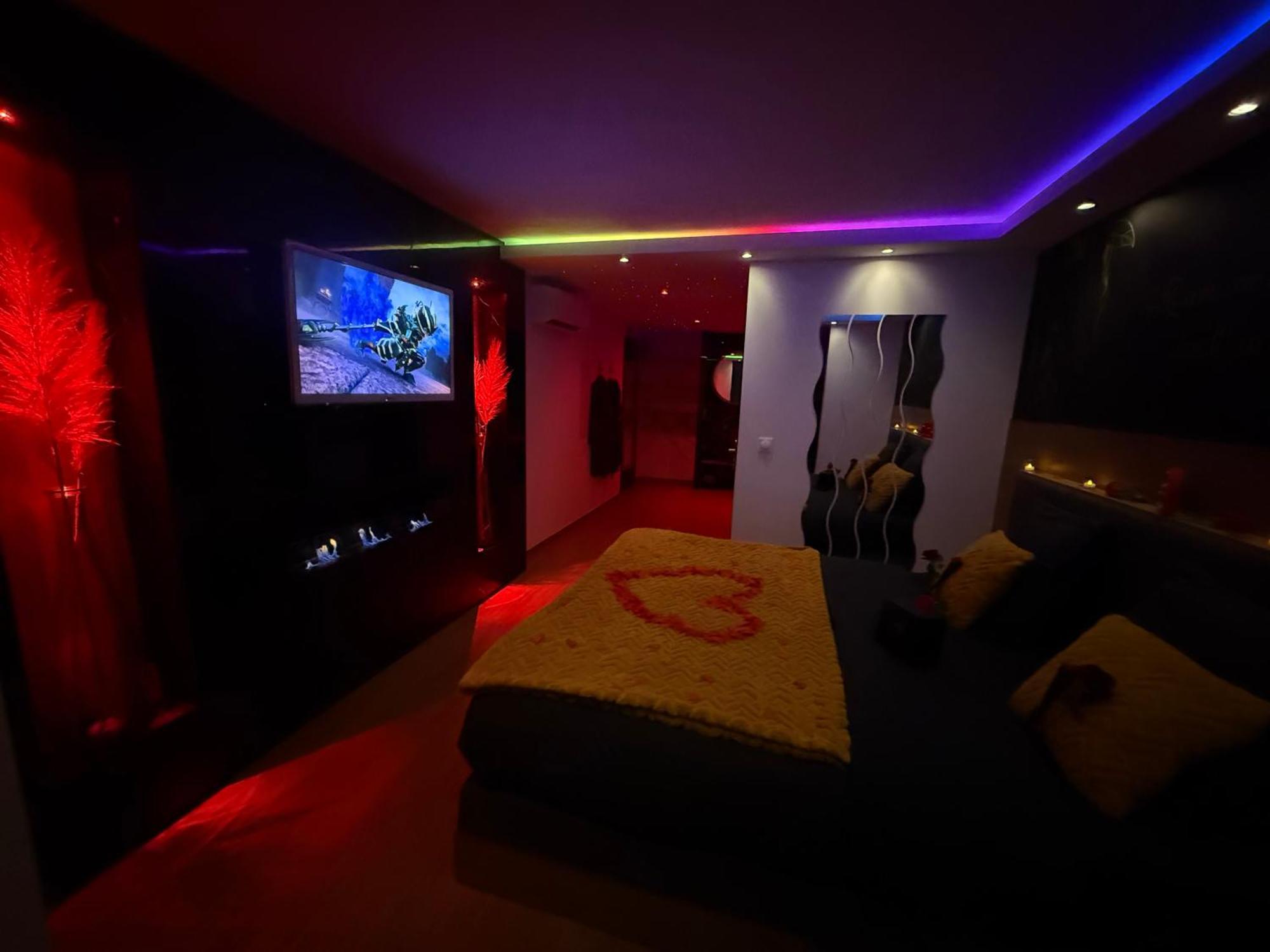 Loveroom - Spicy Love - Situee Entre Nice Et Cannes, Alpes Maritimes Villeneuve-Loubet Extérieur photo